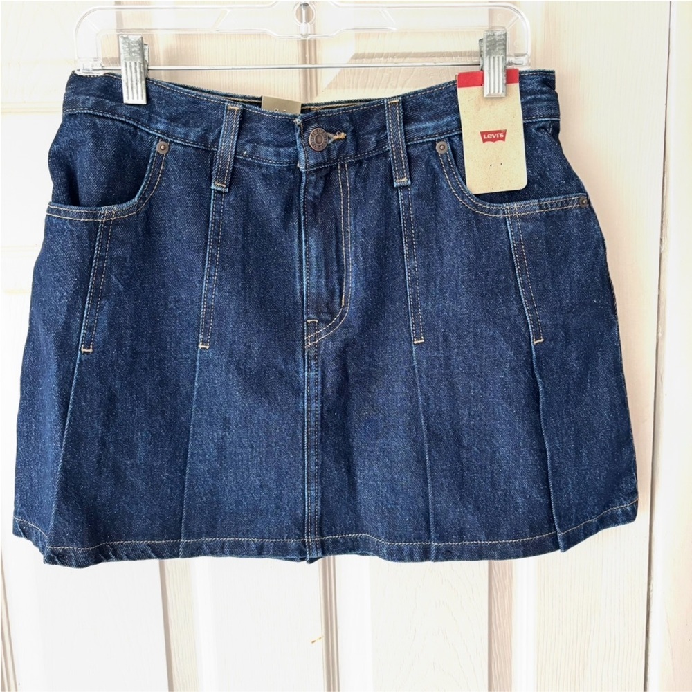 NWT Levi's 721 Dark Indigo Pleated Mini Skirt SZ 29”